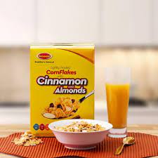 UNIVERSAL CINNAMON &amp; ALMONDS 300G