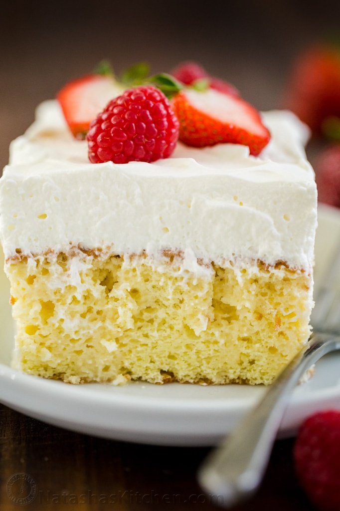 TRES LECHE CAKES