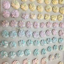 Gilla's Meringues