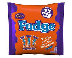 CADBURY FUDGE TRTSIZE 202g